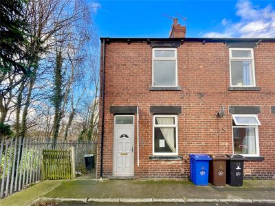 2 bedroom End Terrace House for sale