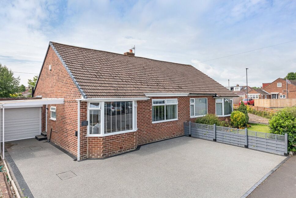 Main image of 2 bedroom Semi Detached Bungalow for sale, Downend Road, Newcastle upon Tyne, Tyne and Wear, NE5