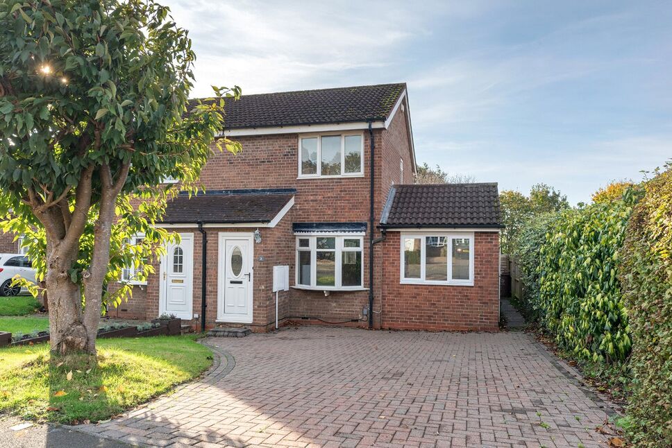 Main image of 3 bedroom Semi Detached House for sale, Alverston Close, Newcastle upon Tyne, Tyne and Wear, NE15