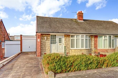 2 bedroom Semi Detached Bungalow for sale