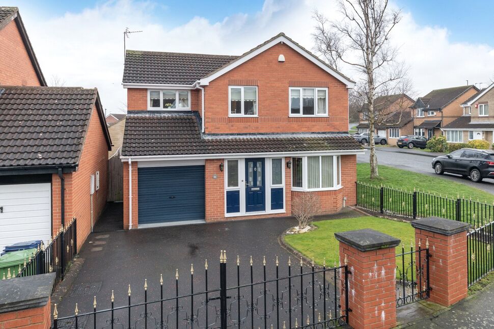 Main image of 4 bedroom Detached House for sale, Elsing Close, Newcastle upon Tyne, Tyne and Wear, NE5