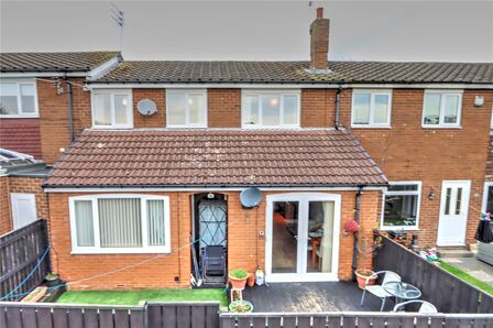 Lowbiggin, 3 bedroom Mid Terrace House for sale, £129,950