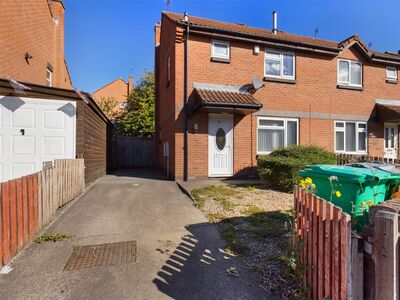 Rosedale Drive, 2 bedroom Semi Detached House for sale, £210,000