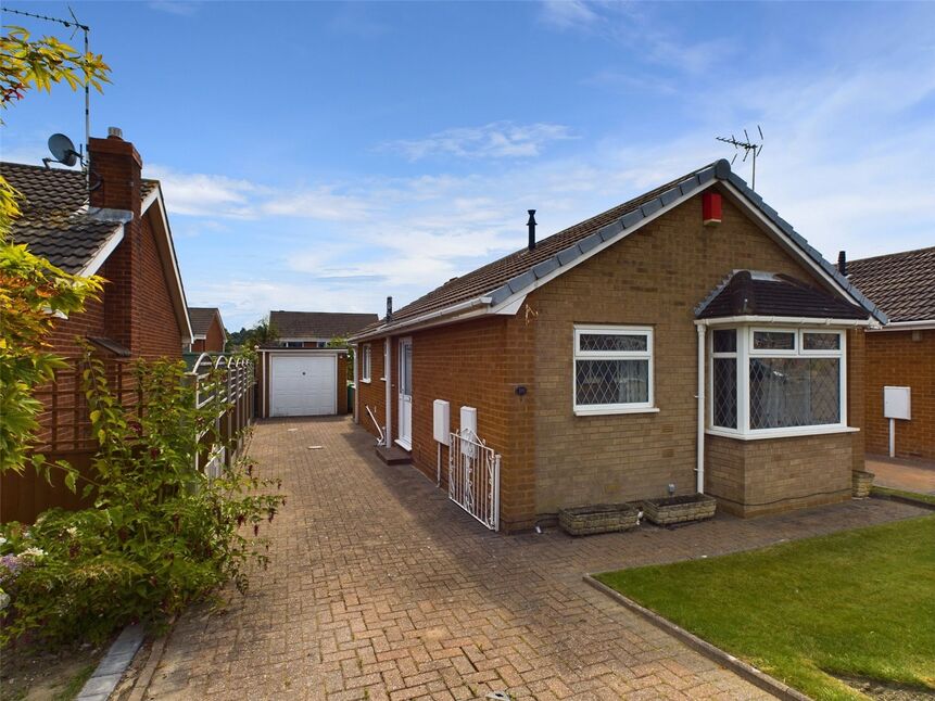 Main image of 2 bedroom Detached Bungalow for sale, Surfleet Close, Wollaton, Nottinghamshire, NG8