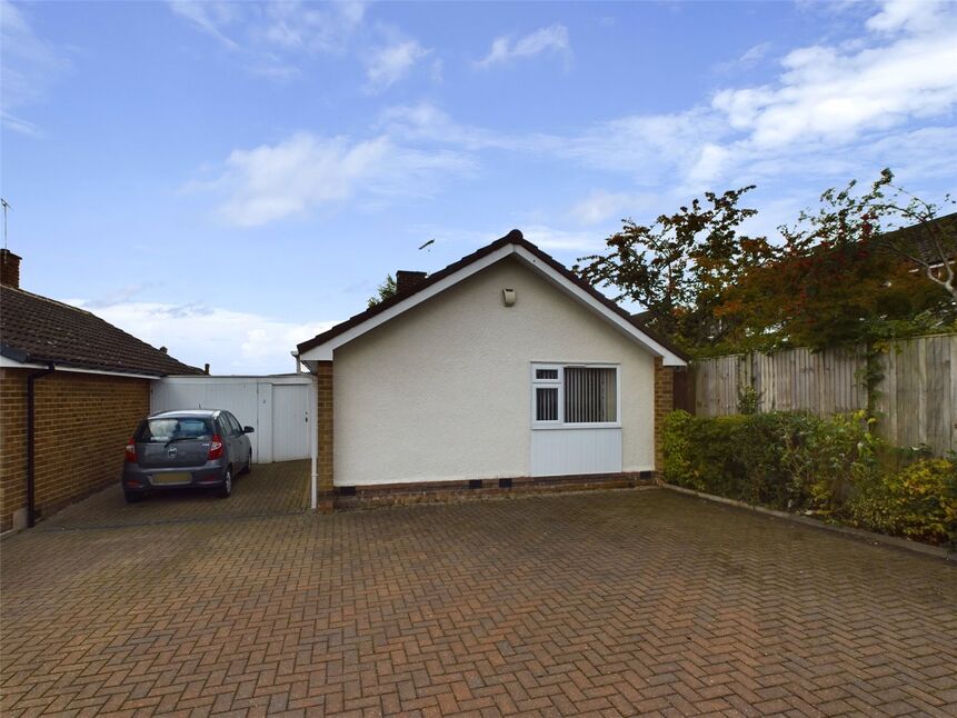 Main image of 2 bedroom Detached Bungalow for sale, Cransley Avenue, Wollaton, Nottinghamshire, NG8