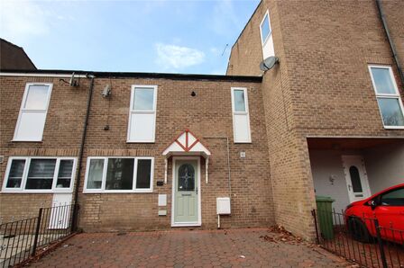 Hylton Court, 3 bedroom Mid Terrace House to rent, £750 pcm