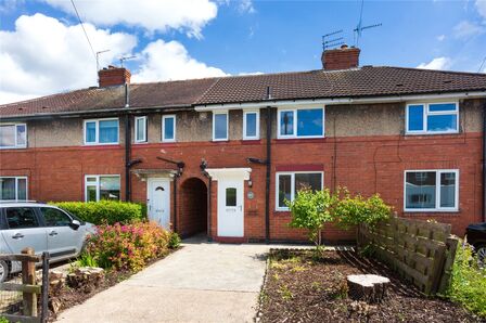 3 bedroom Mid Terrace House for sale