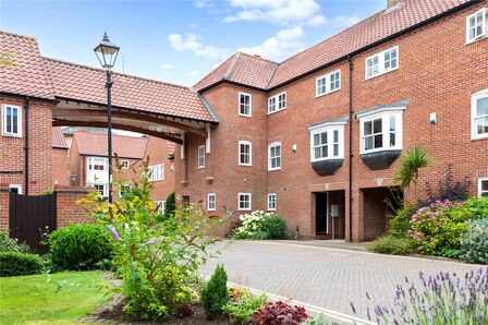 St. Andrew Place, 3 bedroom Mid Terrace House for sale, £625,000