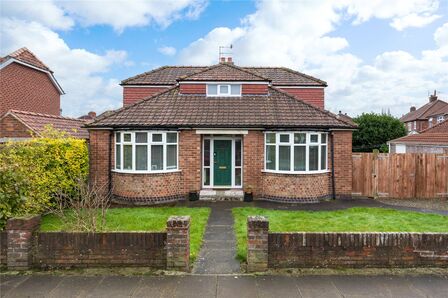 Hempland Avenue, 3 bedroom Detached Bungalow for sale, £500,000