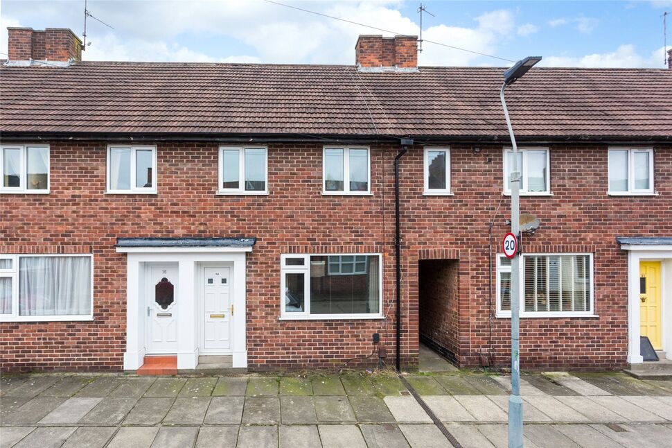 Main image of 3 bedroom Mid Terrace House for sale, Chatsworth Terrace, North Yorkshire, YO26