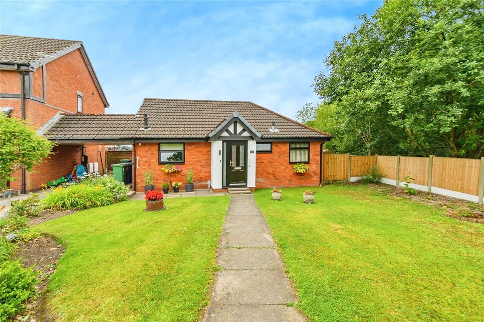 2 bedroom Detached Bungalow for sale