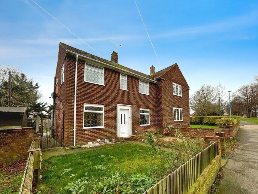 Main image of 3 bedroom Semi Detached House for sale, Beechings Way, Gillingham, Kent, ME8