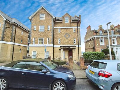 1 bedroom  Flat for sale