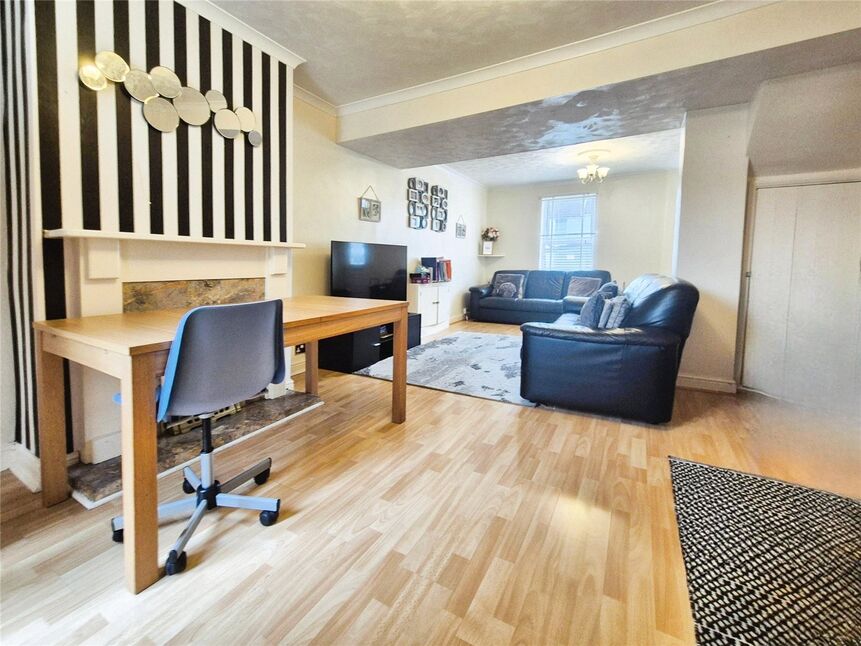 Main image of 2 bedroom Mid Terrace House for sale, Banning Street, Rochester, Kent, ME2