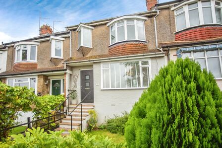 4 bedroom Mid Terrace House for sale