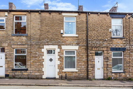 2 bedroom Mid Terrace House for sale