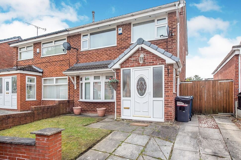 Main image of 3 bedroom Semi Detached House to rent, Thornwood, Skelmersdale, Lancashire, WN8