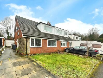 Thurcroft Drive, 4 bedroom Semi Detached House to rent, £950 pcm