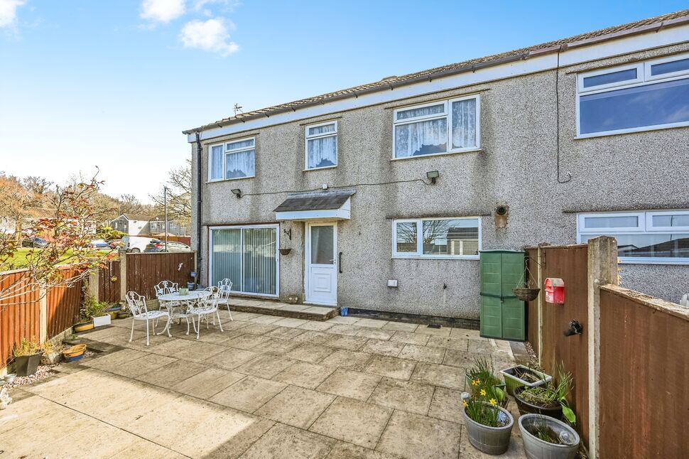 Main image of 3 bedroom End Terrace House for sale, Eversley, Skelmersdale, Lancashire, WN8