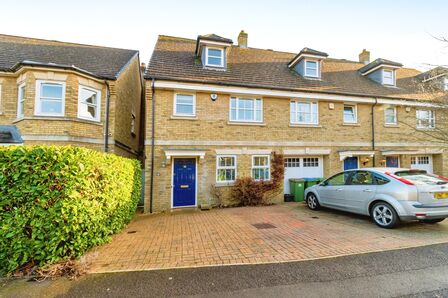 Marshall Square, 3 bedroom End Terrace House for sale, £450,000