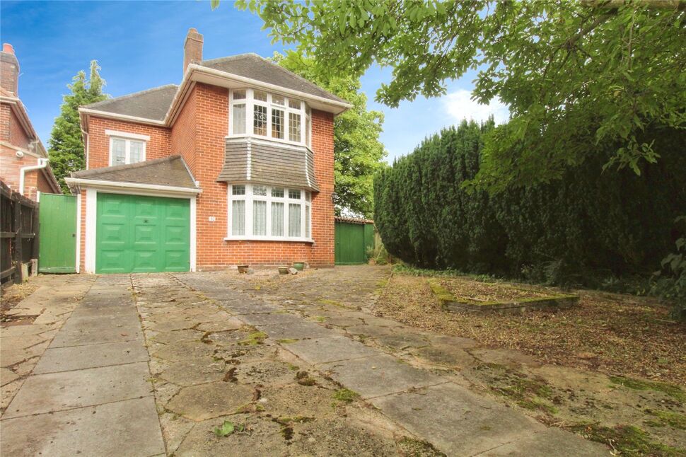 Main image of 3 bedroom Detached House for sale, Westridge Road, Southampton, Hampshire, SO17