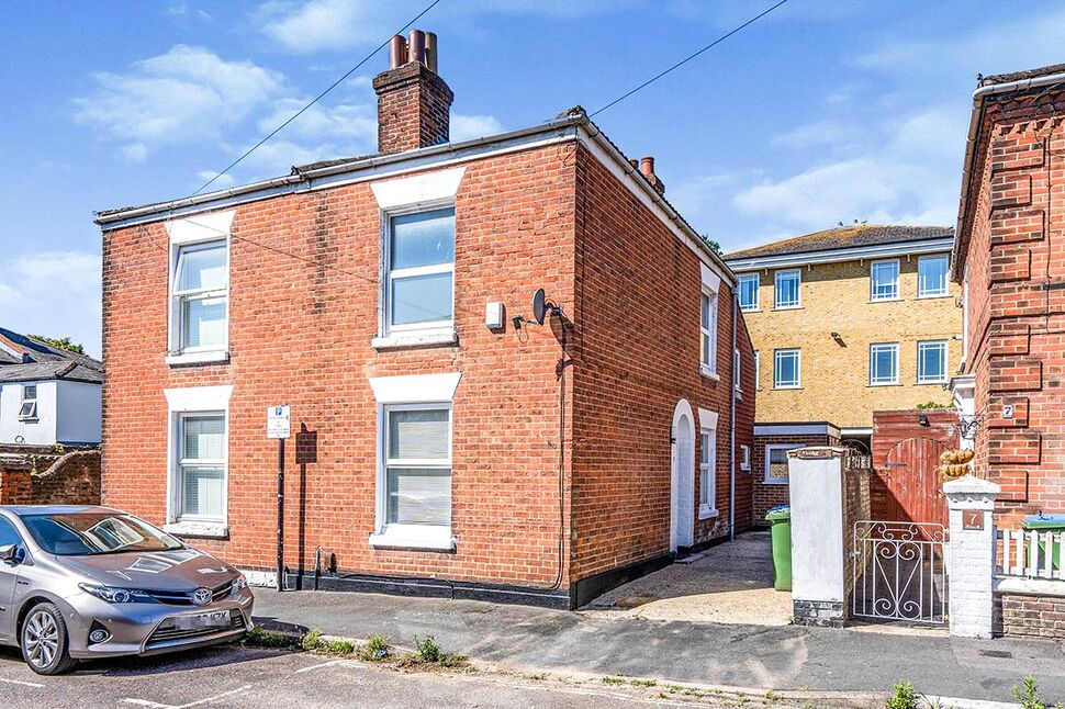 Main image of 3 bedroom Semi Detached House for sale, Methuen Street, Southampton, Hampshire, SO14