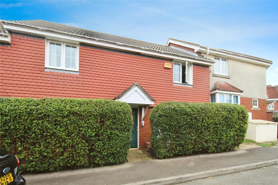 Main image of 4 bedroom Mid Terrace House for sale, Avro Court, Hamble, Hampshire, SO31