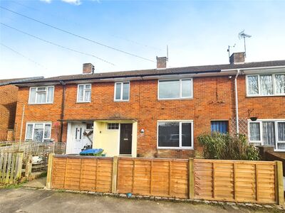 Kendal Avenue, 4 bedroom Mid Terrace House to rent, £1,995 pcm