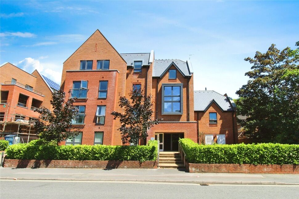 Main image of 1 bedroom  Flat to rent, Hulse Road, Southampton, Hampshire, SO15