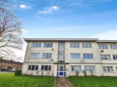 Pevensey Close, 2 bedroom  Flat to rent, £1,250 pcm