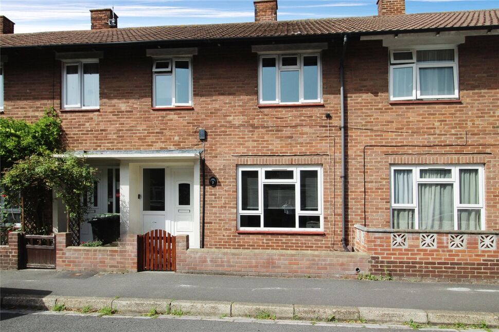 Main image of 3 bedroom Mid Terrace House for sale, Mayo Close, Portsmouth, Hampshire, PO1