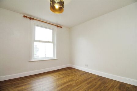 1 bedroom  Flat to rent