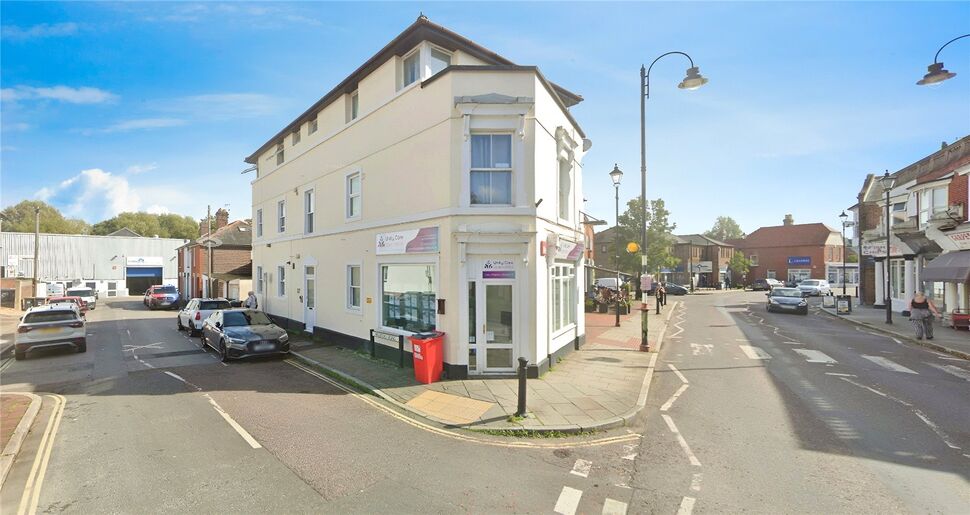 Main image of 1 bedroom  Flat for sale, North Street, Emsworth, Hampshire, PO10