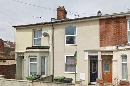 Jessie Road, 3 bedroom  House to rent, £1,400 pcm