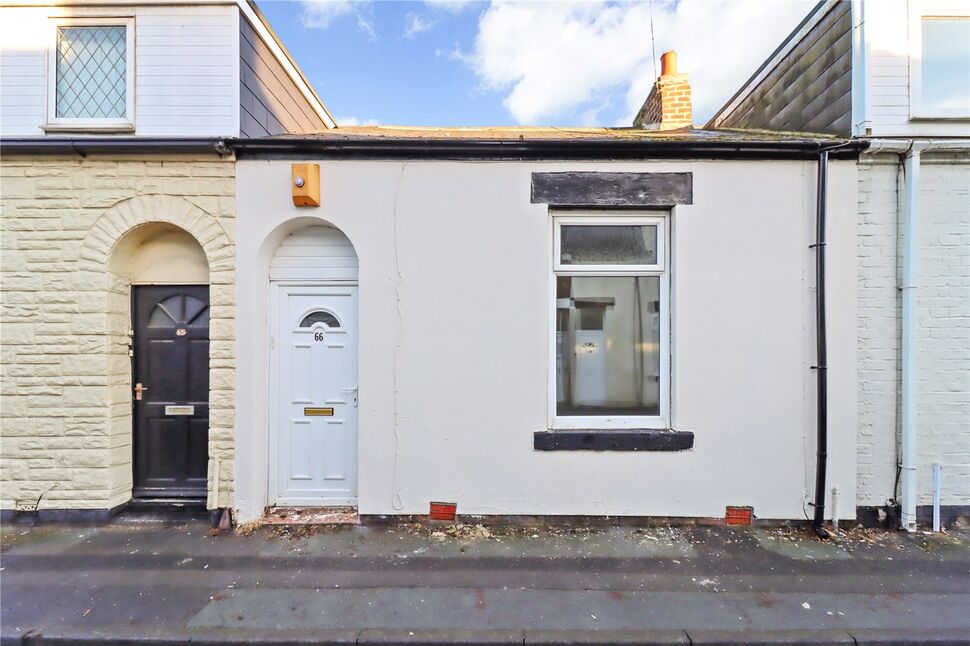 Main image of 2 bedroom Mid Terrace House for sale, Eglinton Street, Sunderland, Tyne and Wear, SR5