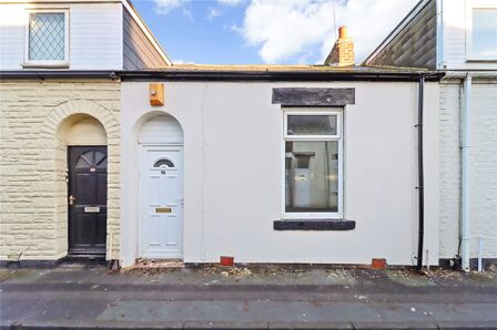 Eglinton Street, 2 bedroom Mid Terrace House for sale, £99,950