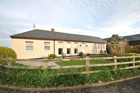 4 bedroom Detached Bungalow for sale