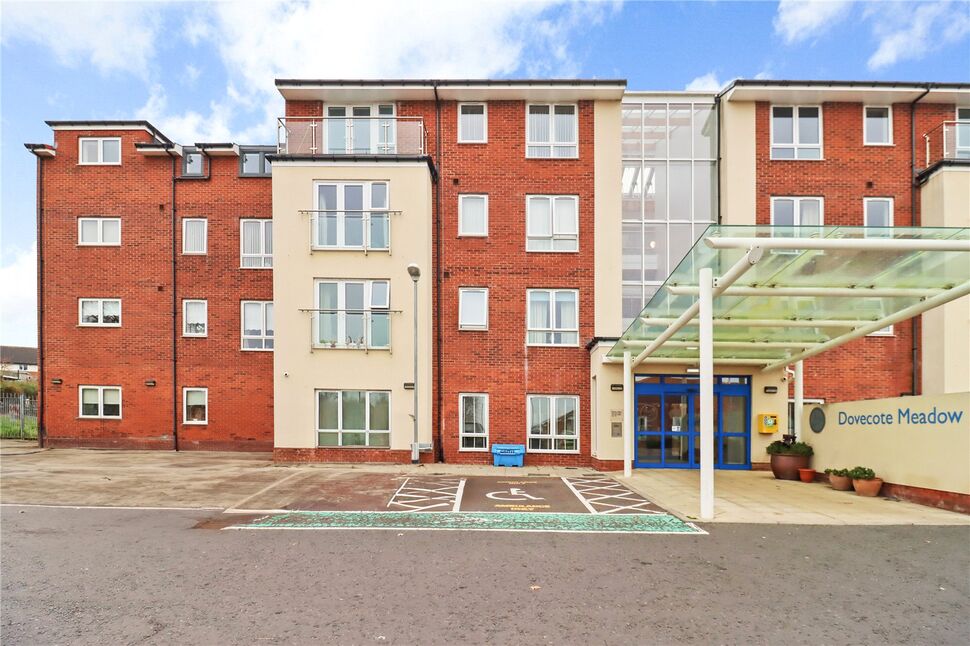 Main image of 2 bedroom  Flat for sale, Fordfield Road, Sunderland, Tyne and Wear, SR4