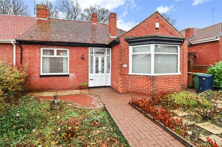 Winalot Avenue, 2 bedroom Semi Detached House for sale, £160,000