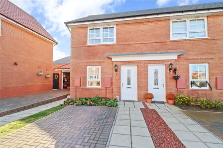 Greenstem Way, 2 bedroom End Terrace House for sale, £160,000