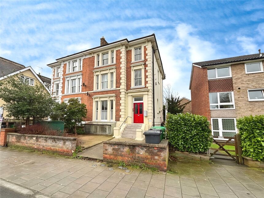 Main image of 1 bedroom  Flat for sale, Ewell Road, Surbiton, KT6