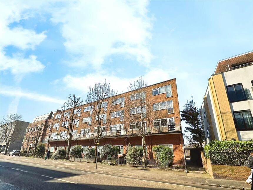 1 bedroom  Flat for sale