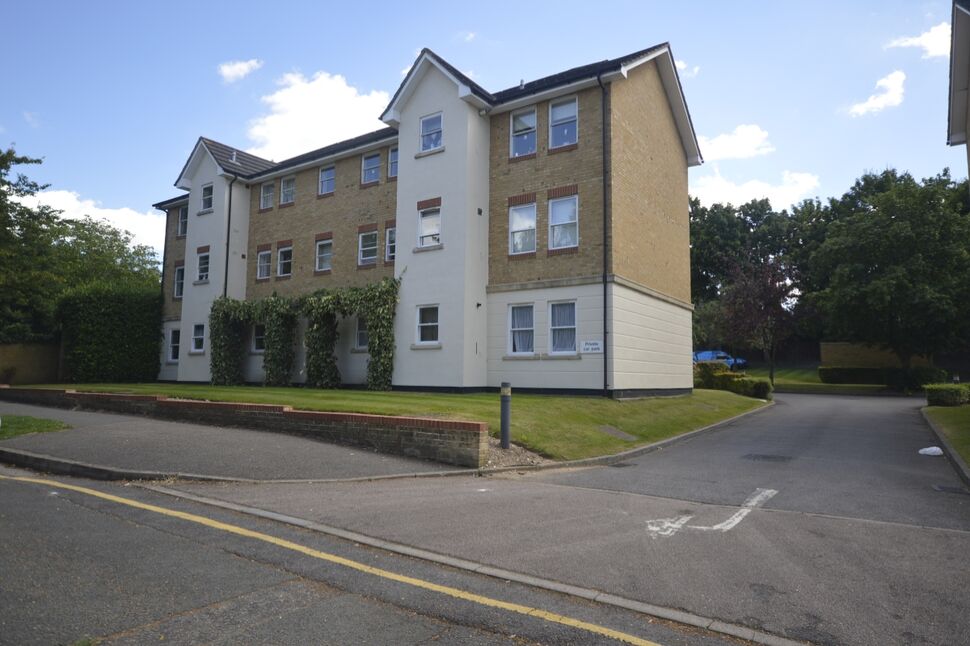 Main image of  Flat to rent, Devonshire Avenue, Sutton, Surrey, SM2