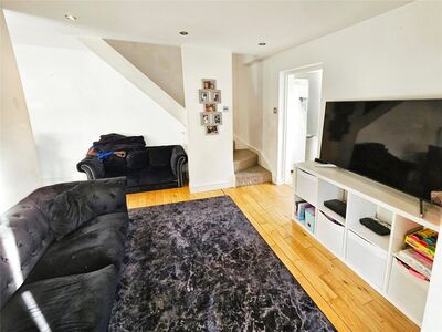 2 bedroom End Terrace House for sale