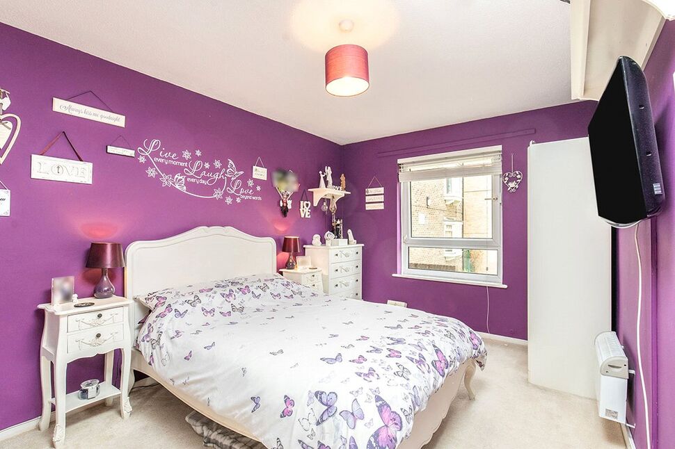 Main image of 2 bedroom  Flat for sale, Langley Park Road, Sutton, SM2