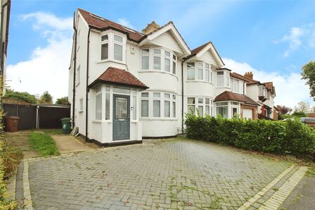 Burleigh Road, 4 bedroom Semi Detached House for sale, £675,000