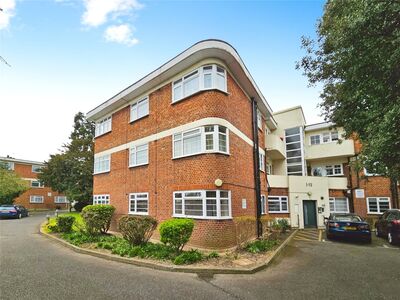 Benhill Wood Road, 2 bedroom  Flat for sale, £280,000