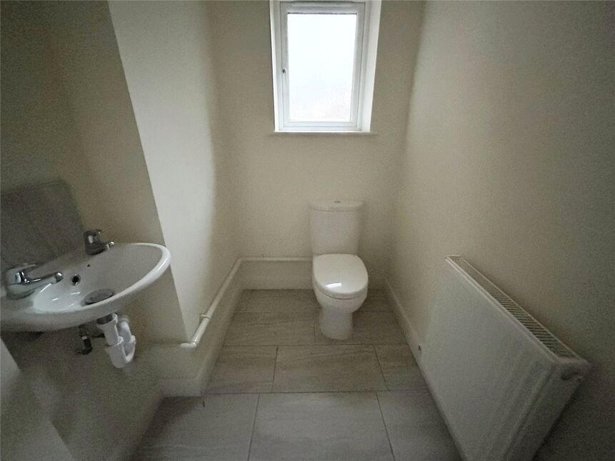 Cloakroom / Wc