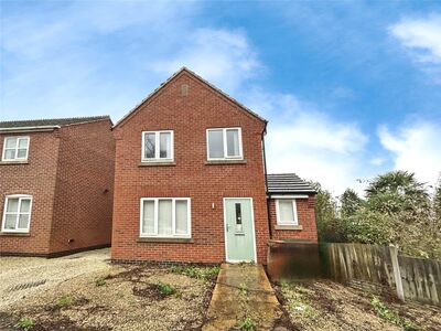 Midway Road, 3 bedroom Detached House for sale, £220,000