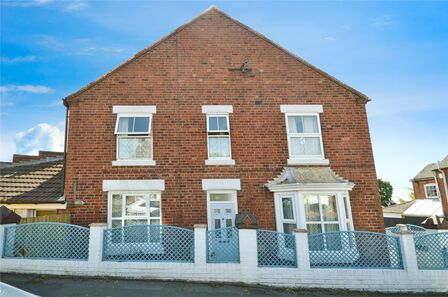 3 bedroom End Terrace House for sale